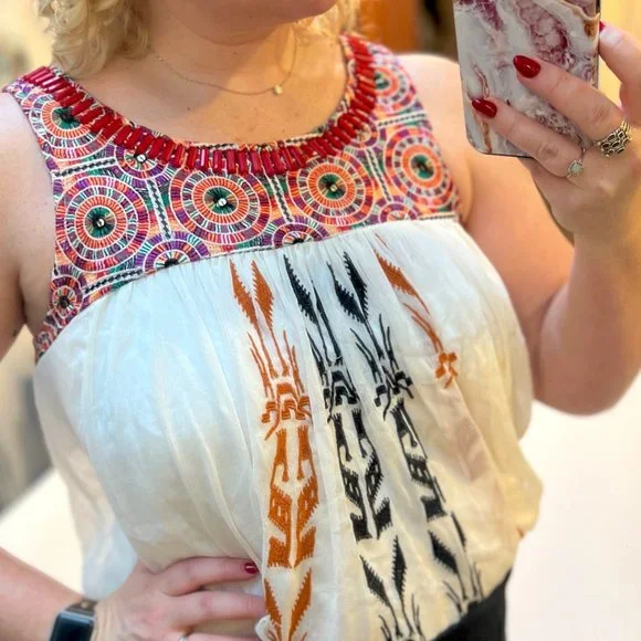 Anthropologie Akemi + Kin Siargao beaded embroidered layered sleeveless tank top - Picture 2 of 13